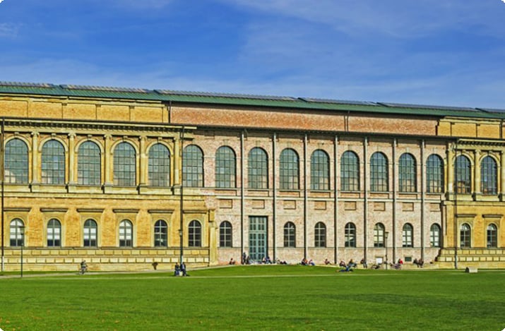 The Old Picture Gallery: Alte Pinakothek