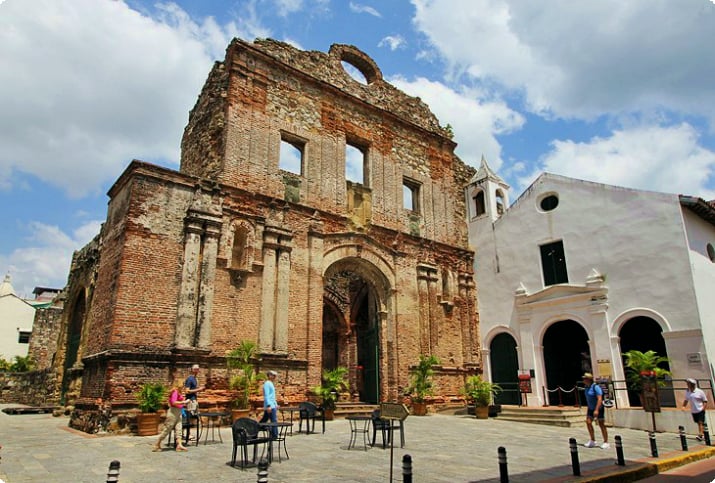Iglesia e Convento di Santo Domingo