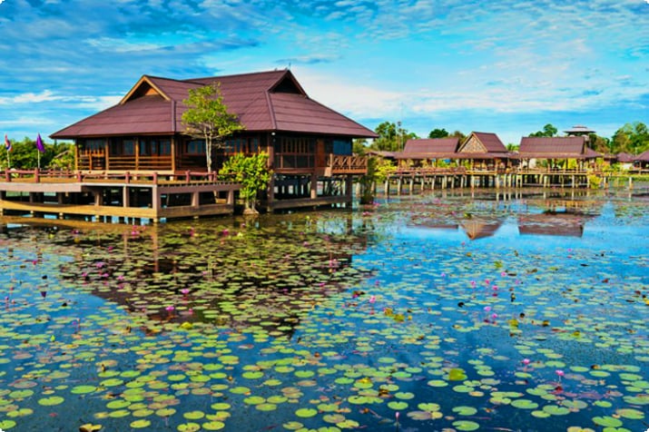 8 самых популярных туристических достопримечательностей в Пхаттхалунге