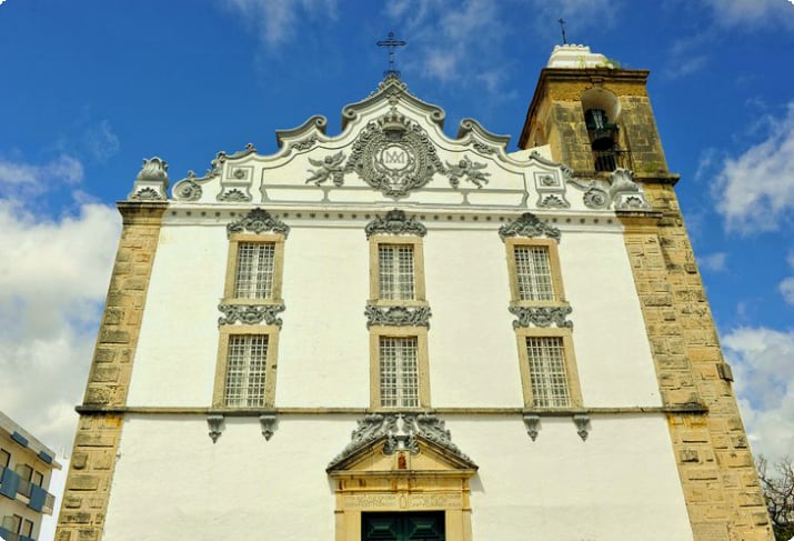 Церковь Богоматери Розария, Оляо