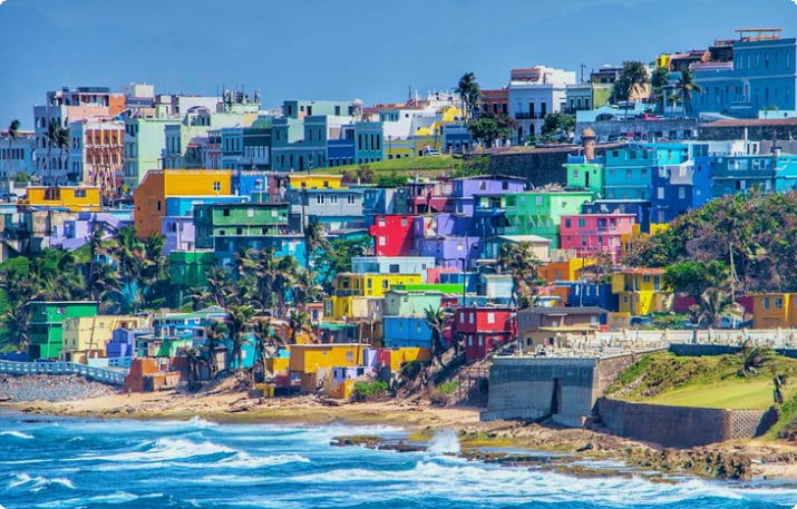 Красочные дома в Сан-Хуане