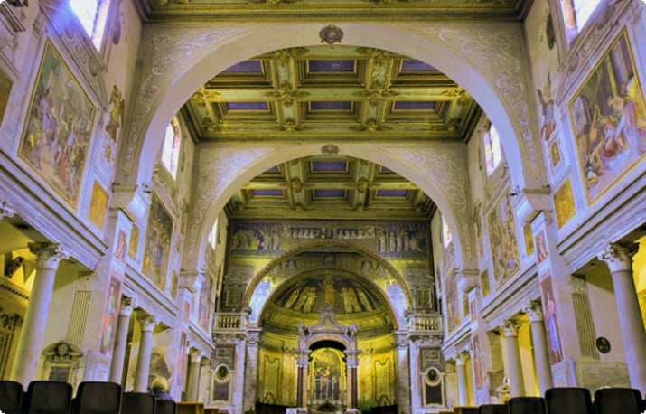 San Pietro in Vincoli (św. Piotr w okowach)