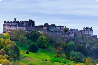Edinburgh Castle besuchen: 9 Highlights, Tipps & Touren