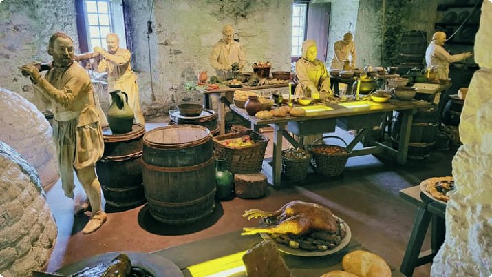 Upea keittiö Stirlingin linnassa