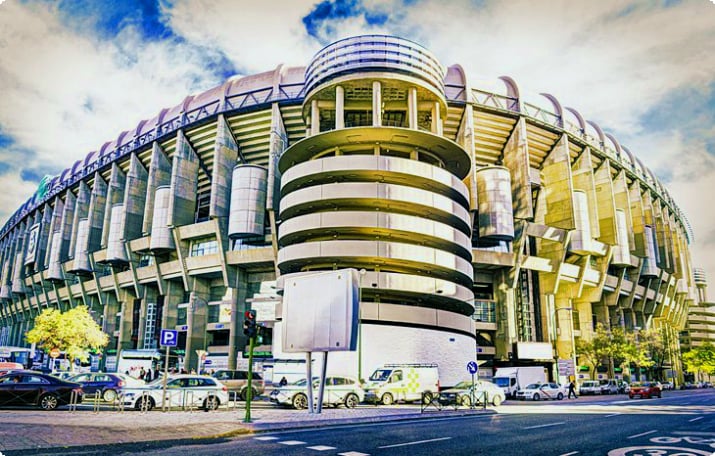 Estadio Santiago Bernabéu: Real Madridin stadion