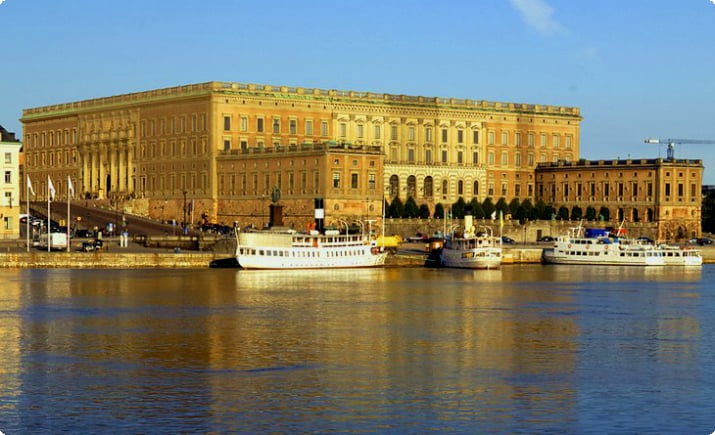 Королевский дворец (Sveriges Kungahus)