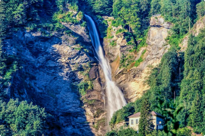 Райхенбахский водопад, Майринген, Швейцария