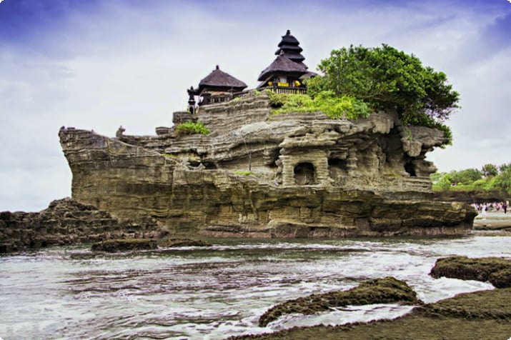 18 самых популярных туристических достопримечательностей Индонезии