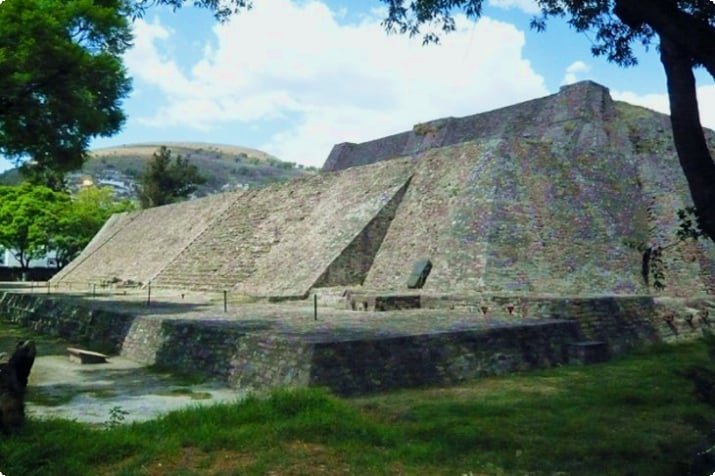 Die Azteken-Pyramide von Tenayuca