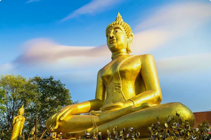 Золотой Будда в Паттайе