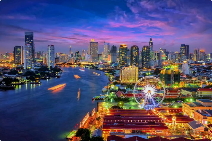 Vue nocturne de Bangkok