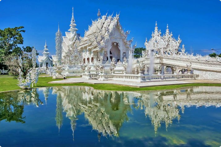 Wat Rong Khun (Vita templet)