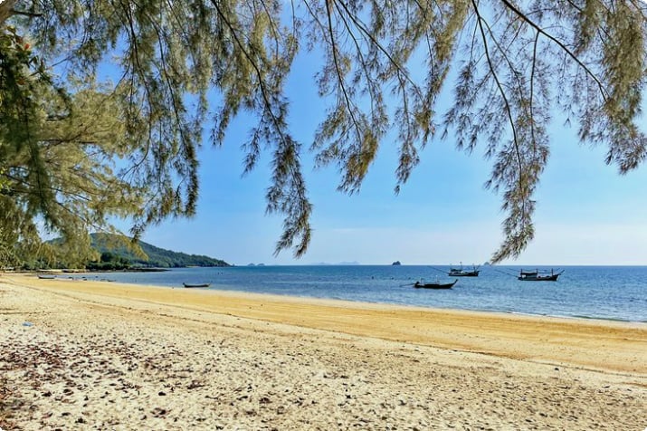 Playa de Klong Muang