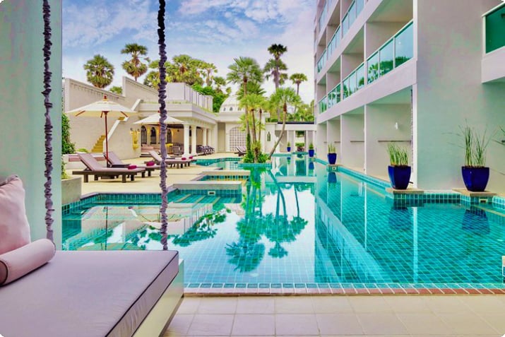 Fotoquelle: Chanalai Romantica Resort, Kata Beach, Phuket