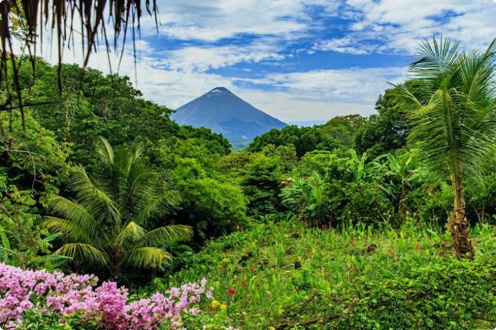 Vulcão Concepcion na Ilha Ometepe na Nicarágua