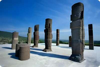 Tula und die Ruinen von Tollán