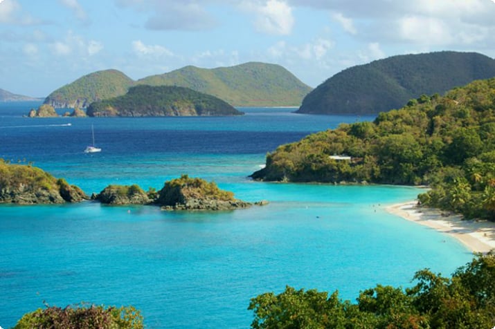 15 самых популярных достопримечательностей и мест для посещения на Американских Виргинских островах