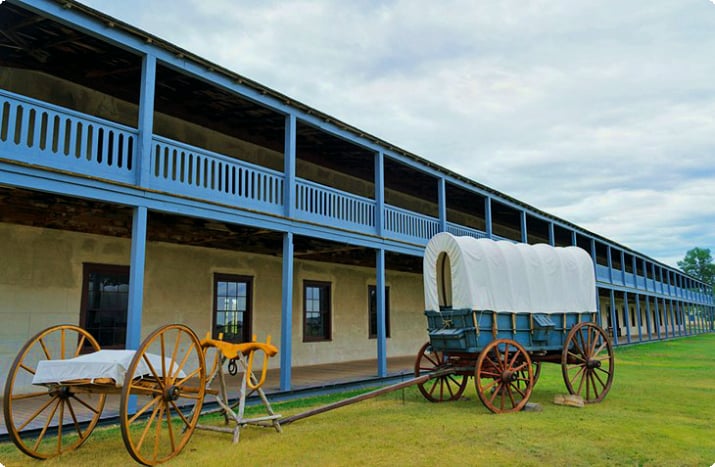 Национальный исторический комплекс Форт-Ларами
