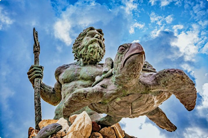 Статуя короля Нептуна в Вирджиния-Бич